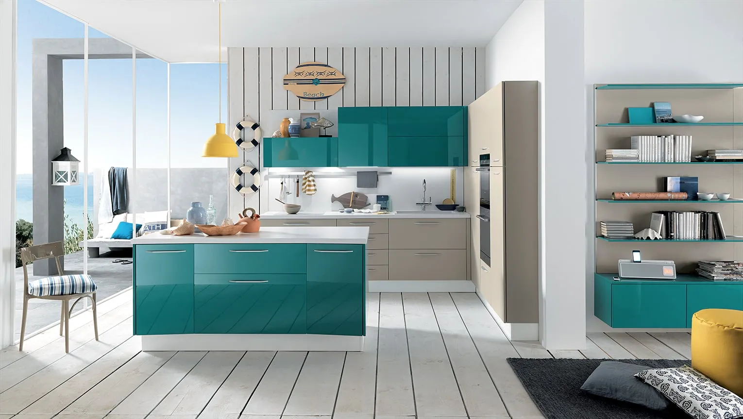 Cucina componibile moderna con ante verde ottanio e mensole a giorno